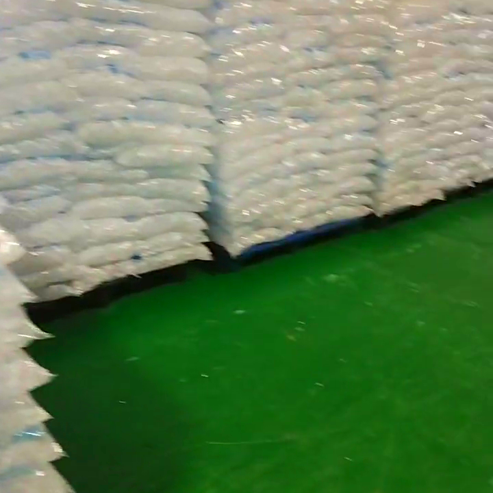 工廠車間常用降溫冰塊調(diào)節(jié)氣溫,你知道它的原理和作用嗎?