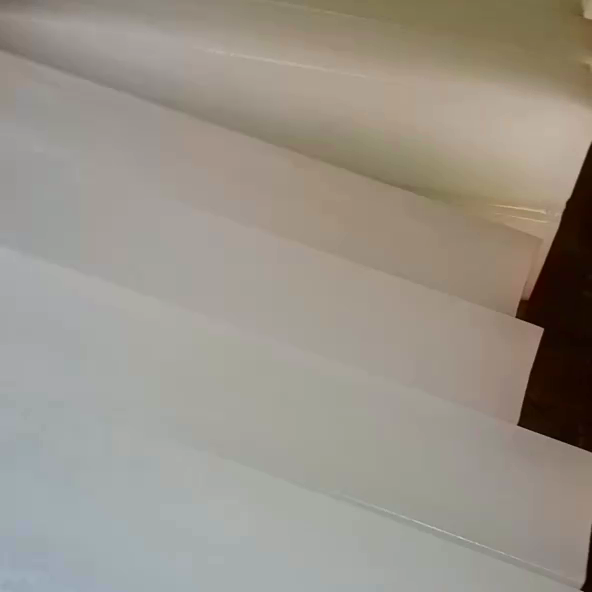 工業(yè)大冰塊選購學問多,采購渠道與質(zhì)量標準要留意