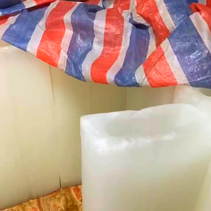 無錫地區(qū)這家制冰企業(yè)有多關(guān)鍵？供應(yīng)冰塊作用大