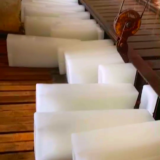 如何尋找無(wú)錫可靠的工業(yè)冰塊供應(yīng)商_無(wú)錫工業(yè)冰塊廠家電話_無(wú)錫工業(yè)冰塊生產(chǎn)商聯(lián)系方式