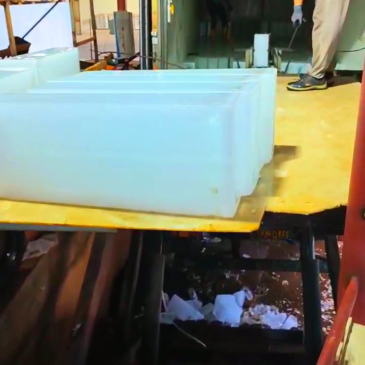 無錫降溫冰塊制造商：規模不同，產品質量與供貨有何差異？